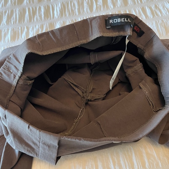 ROBELL Taupe Stretch Pull On Trousers Model Marie Travel Office Smart Casual - Picture 11 of 16
